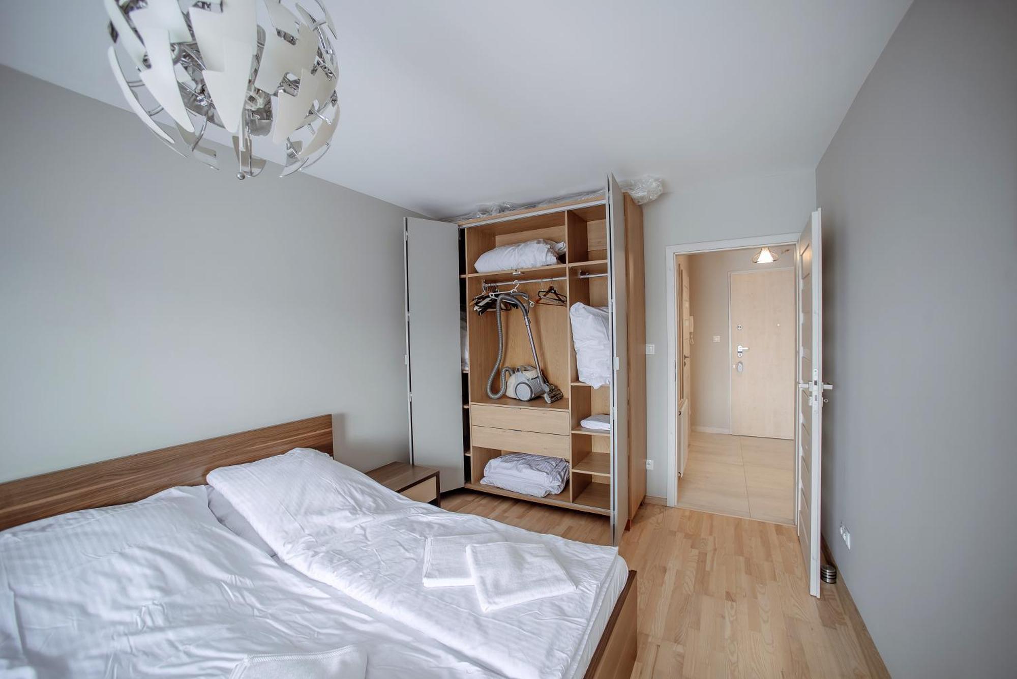 Apartament Jana 14 Z Garazem Podziemnym Бохня Экстерьер фото